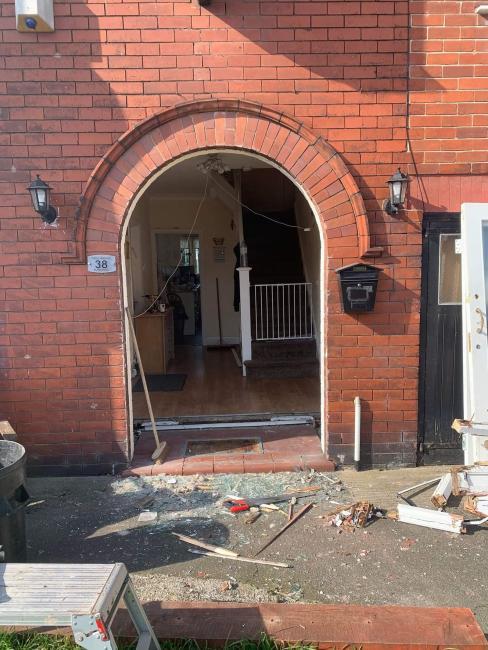 Door replacement - uPVC and composite installation